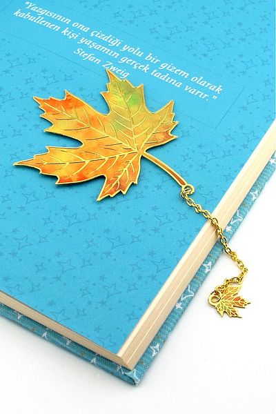 Solfera Φθινοπωρινά χρώματα Plane Leaf Gold Χρώμα Μεταλλικό Σελιδοδείκτης με αλυσίδα AY008