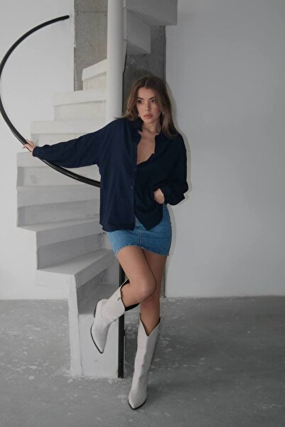 Lusin Women's Black Premium Quality Striped Oversize Tirl Shirt