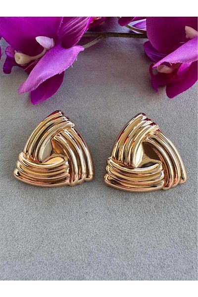 Pelin Aksesuar Gold Triangle Earrings