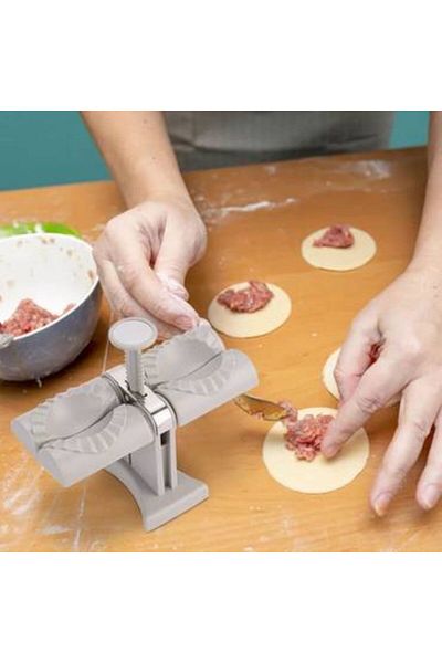 Generica Practical and easy to use double samosa mold