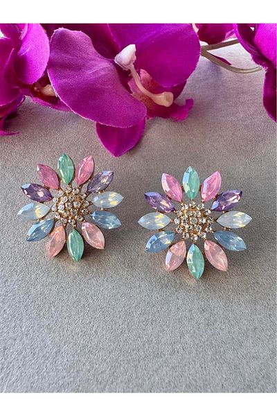 Pelin Aksesuar Pastel Crystal Stone Flower Earrings