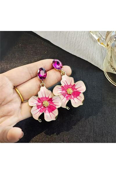 Pelin Aksesuar Fuchsia Pink Stone Flower Earrings