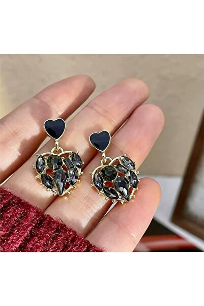 Pelin Aksesuar Siyah Taşlı Kalp Küpe