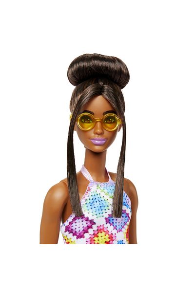 mattel Barbie Fashionista Doll Satin With Yellow Sunglasses