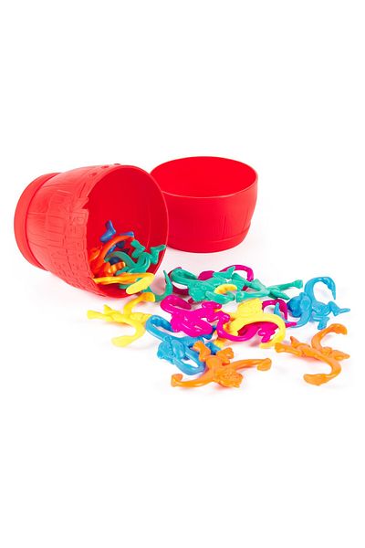 Spinmaster Monkeys in a Barrel Game