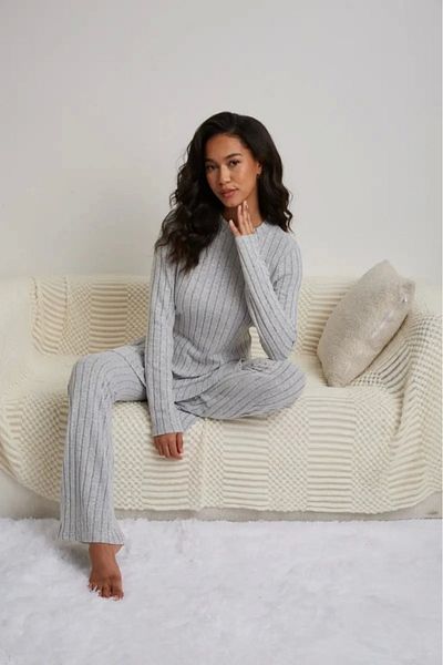 MODA Women's Long Sleeve Round Neck Side Slit Detailed Raised Camisole Blouse and Trousers Double Set