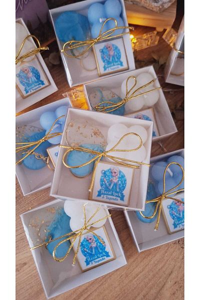 sevgiliatolyemm mutluluk getirmesi dileğiyle Boxed Chocolate (with Candle and Key Chain Gift) 10 Pieces Baby Birthday Baby Shower Gift