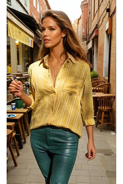 Pasaklı Giyim Cămașă de bază galbenă în dungi verticală, cu un singur buzunar...