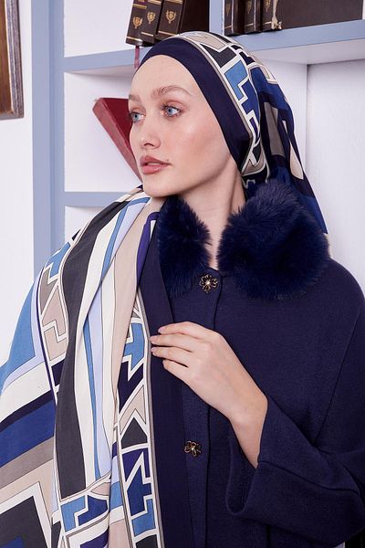 Levidor Navy Blue Geometric Pattern Royal Shawl
