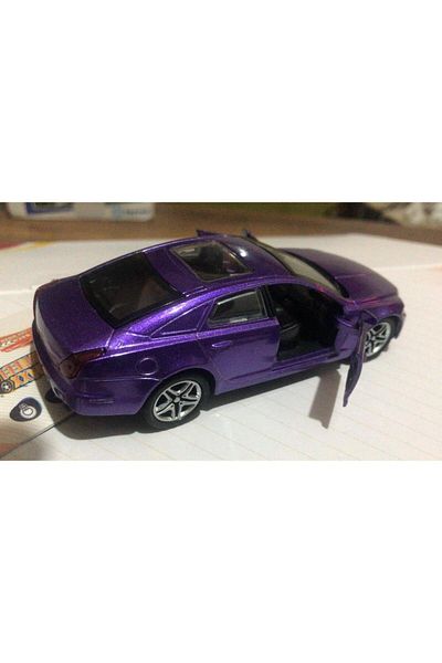Sunman Toy Metal Model Car Flip up Door 1/36 Pull Drop Purple