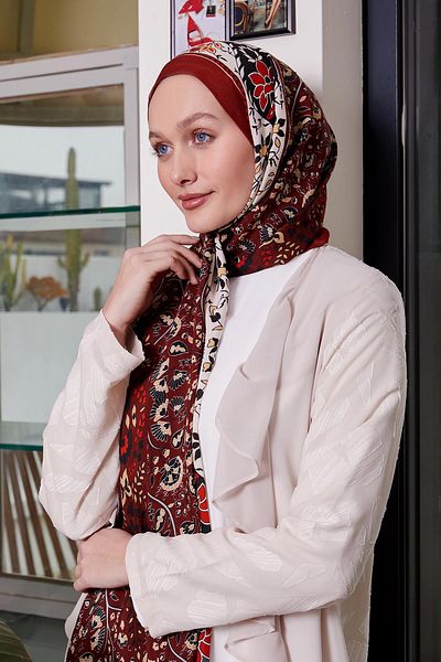 Levidor شال ملكي بنمط حافز ذو حافة حمراء