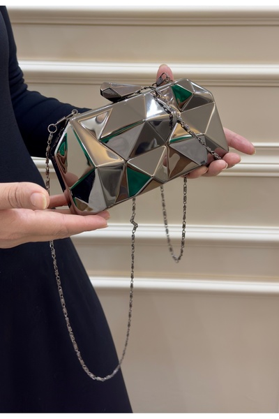 GP GUES POLO فستان سهرة حقيبة نسائية باللونين الأبيض والأسود مع حجر كبير