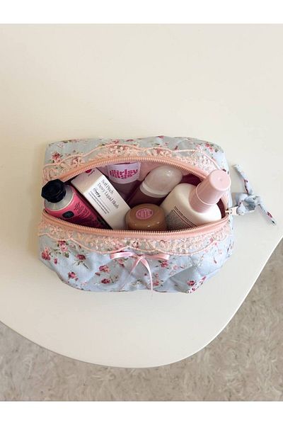 girlsybags حقيبة مكياج على شكل زهرة وردية مقرمشة، حقيبة صغيرة الحجم بسحاب مع شريط من الدانتيل