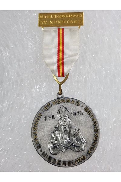 Edi Antik German Ribbon Medal 5cm Rare. Rare German Medal of the Original Period.