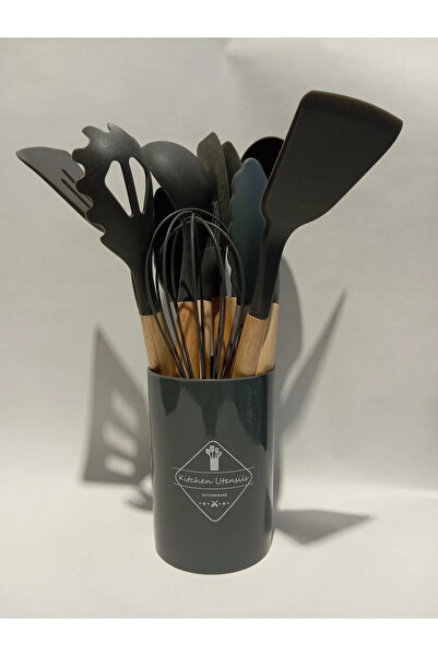 Seram Collection Isıya Dayanıklı Ahşap Saplı Silikon Yanmaz Yapışmaz  Standlı 12 Parça Siyah Renk Mutfak Servis Seti