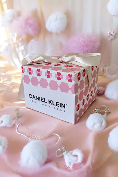 Daniel Klein Bohça Nişan Özel Günlerinize Şıklık Katan Saten Kurdeleli Hediye...
