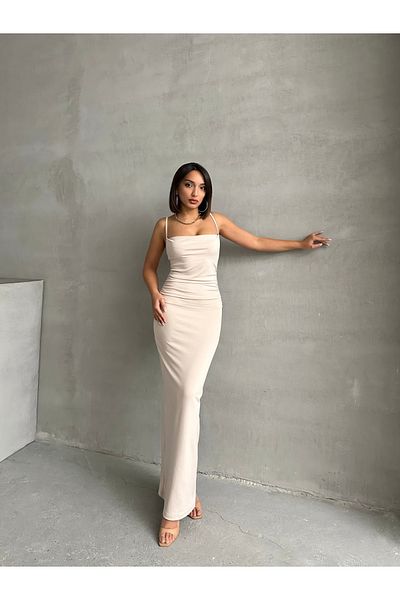 BEJNA Beigefarbenes, dehnbares, langes Damenkleid mit Trägern und drapierten Details