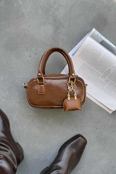 vagues Shiny Mini Size Women's Bag with Hand and Shoulder Accessories, Jones Tan