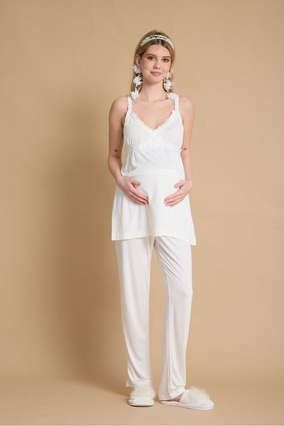 Effortt Venera Maternity Pregnant 3-Piece Lace Detailed Elegant Maternity Set