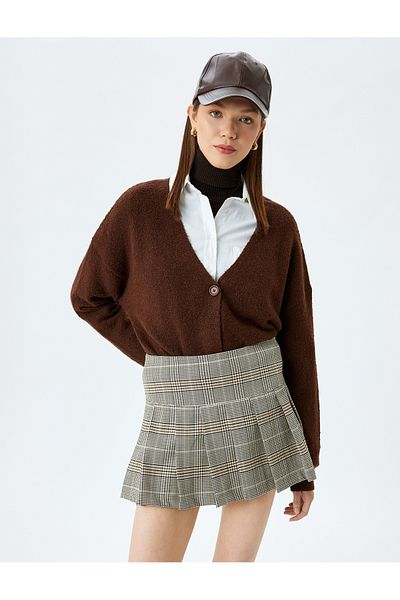 Koton V-Neck Buttoned Long Sleeve Knitwear Cardigan