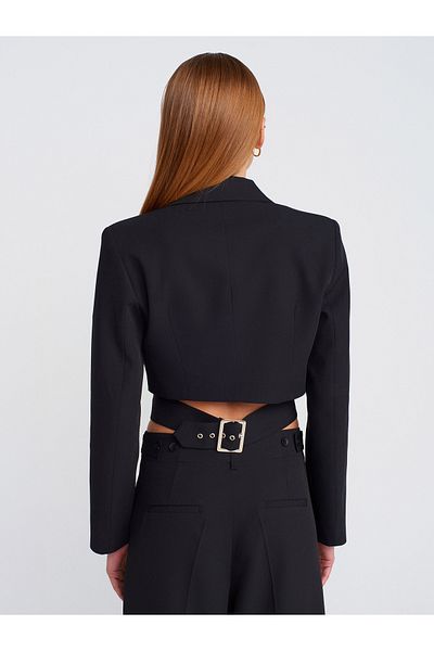 Dilvin 60760 Buckle Detailed Crop Blazer-Black