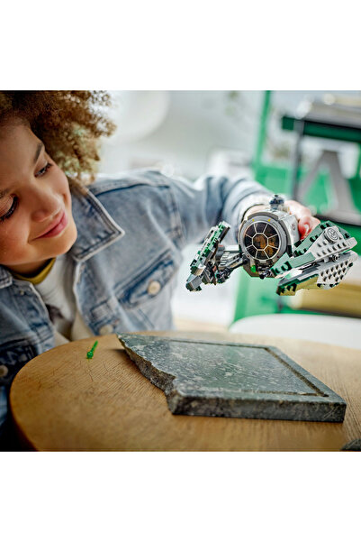 LEGO Star Wars Yoda's Jedi Starfighter 75360 Toy Production S (253 PIECES)