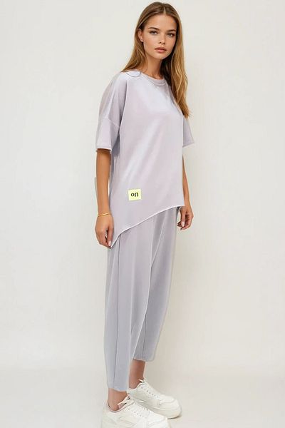 VAGGON Women's Stone Crew Neck Asymmetrical Cut Emblem Blouse and Pants Suit Prmxx11604