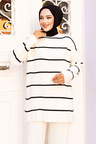 Tesettür Dünyası White Striped Knitwear Set - Tsd 240721