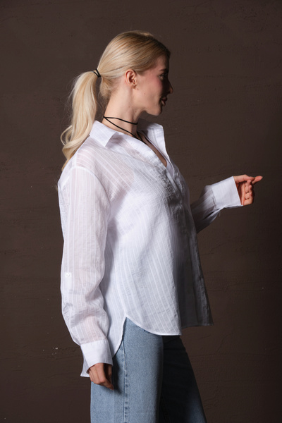 Maule Біла сорочка з ліоцелю (TENSEL) з літньою фактурою, з складними рукавами та еполетами @porto