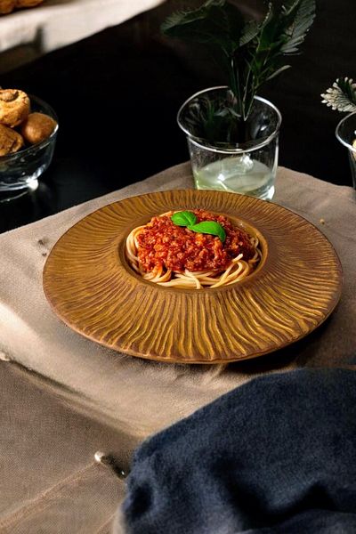 İREA PORSELEN Mantra Porcelain 28cm Decorative Plate - Pasta and Salad Plate, Pit Design 1 Piece