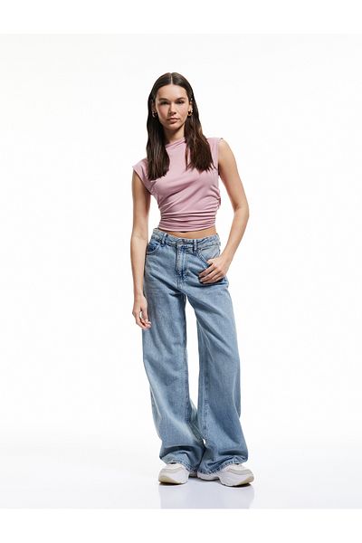 Koton Αμάνικο Crop Slim Fit Top με ντραπέ γιακά