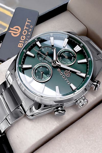 Bigotti 5 Atm Waterproof Men Wristwatch - Silver Color, Steel Band + Gift Bracelet Bme2019C4