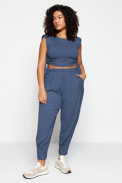 Trendyol Curve Indigo Türkis