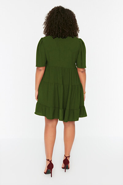 Trendyol Curve Πράσινο φόρεμα με φαρδύ κοψίματα TBBSS22EL1597