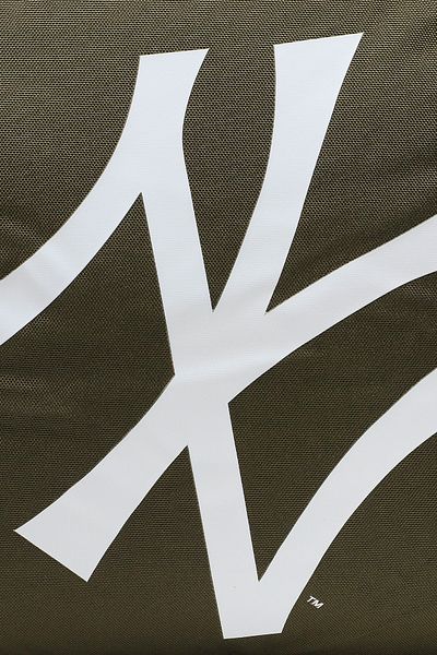 NEW ERA Hátizsák Green Adults