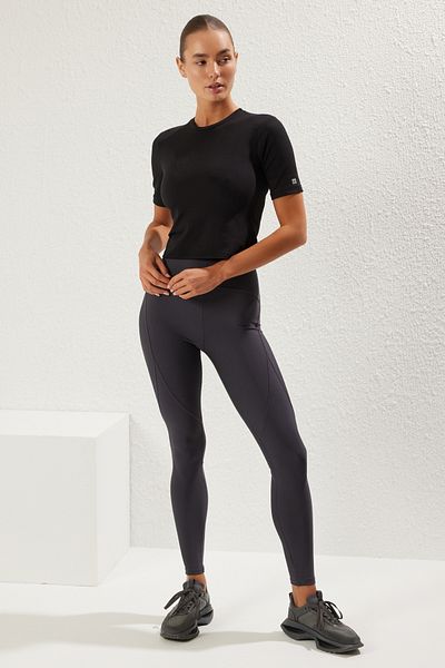 Trendyol Collection Μαύρη μπλούζα με κορδόνι Standard THMSS25BZ00003