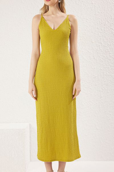 Trendyol Collection Πλεκτό μάξι πλεκτό φόρεμα λαδιού πράσινη πλάτη TWOSS25EL00366