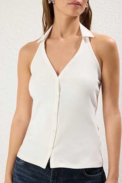 Trendyol Collection Polo Neck Zipper Ecru Knitted Blouse - Sleeveless, Body-Fitting Twoss25Bz00078