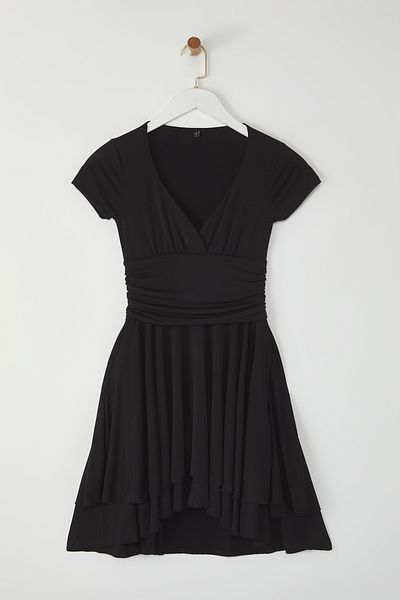 Trendyol Collection Schwarzes, gerades Mini-Strickkleid mit Kordelzug/Drapierung TWOSS25EL00532