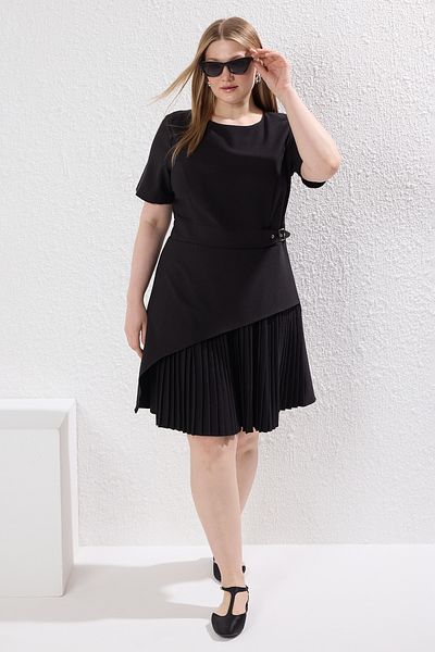 Trendyol Curve Black Short Sleeve Mini Woven Plus Size Dress Tbbss25Ah00065