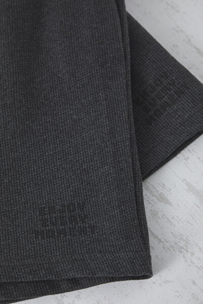 Trendyol Collection Anthracite Regular Fit Waffle Knitted Shorts Plus Size Pajamas Set Tmnss25Ai00005