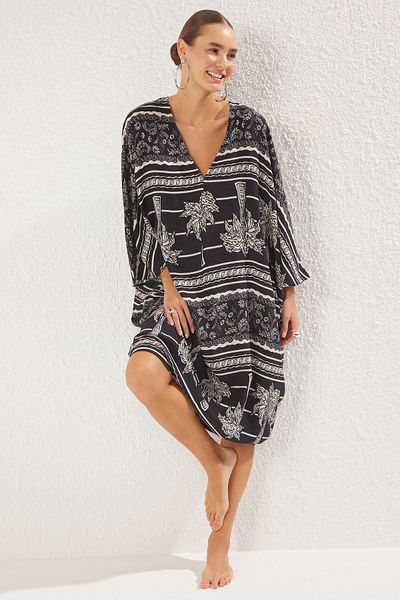 Trendyol Collection Tropical Print Midi Woven Beach Dress Tbess25El00031