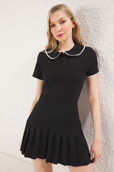 Trendyol Collection Μαύρο Colorblock Baby γιακά με κουμπιά που εφαρμόζουν στο σώμα ελαστική πλεκτή μπλούζα TWOSS25BZ00230