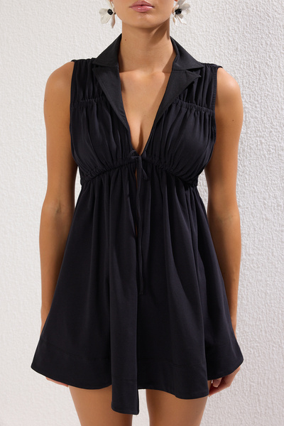 Trendyol Collection Černé mini kimono a kaftan s detailem pletené šňůrky - Tbess25Km00007