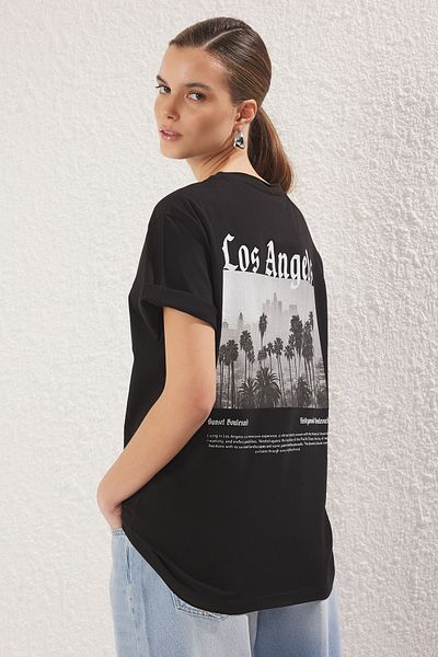 Trendyol Collection Tricou negru oversize imprimat pe spate - TWOSS25TS00139