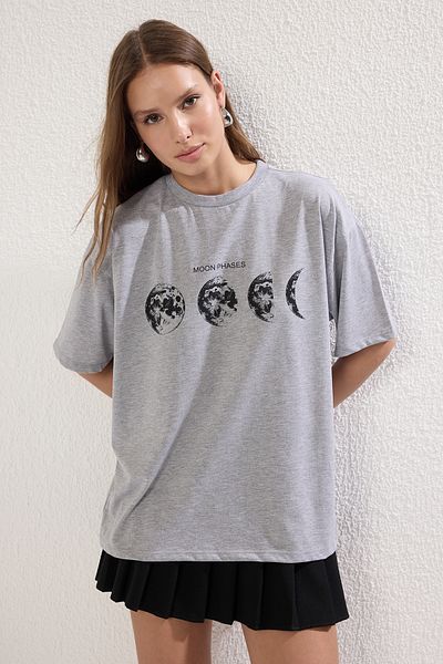 Trendyol Collection Gray Melange 100% Cotton Printed Oversize/Wide Cut Crew Neck Knitted T-Shirt Twoss20Ts0245