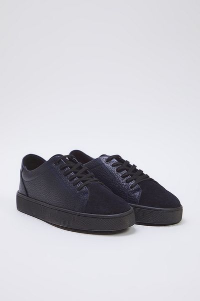 TRENDYOL SHOES Pantofi sport pentru bărbați, cu talpă ultra-luminoasă, albastru bleumarin - piele naturală TAKAW25SN00013