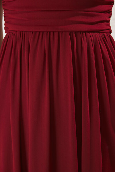 Trendyol Collection Βραδινό φόρεμα με μπορντό τούλι πλεκτό Maxi Chic TPRSS25AE00096