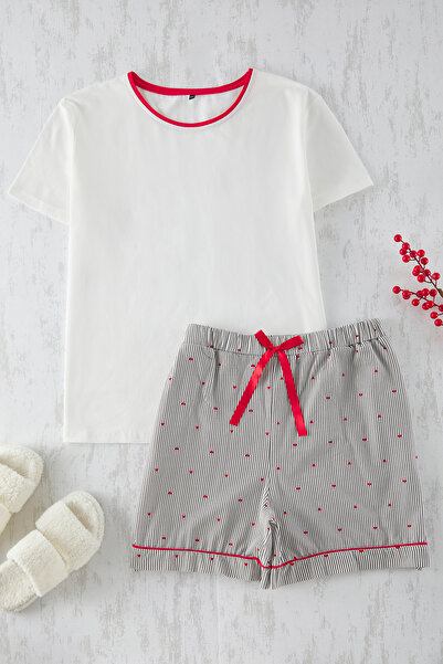 Trendyol Curve Red-Ecru Striped Heart Pattern Knitted Pajamas Set Tbbss25Ai00045