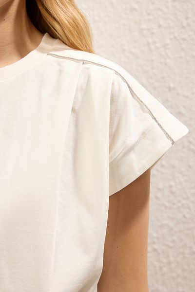 Trendyol Collection Ecru Knitted T-Shirt - 100% Cotton, Regular Fit, Stripe Accessory Details Twoss25Ts00053